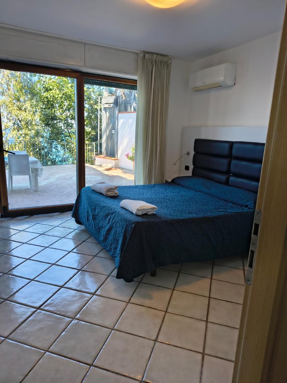 L'Incanto Suites Ischia カザミッチョラ・テルメ エクステリア 写真