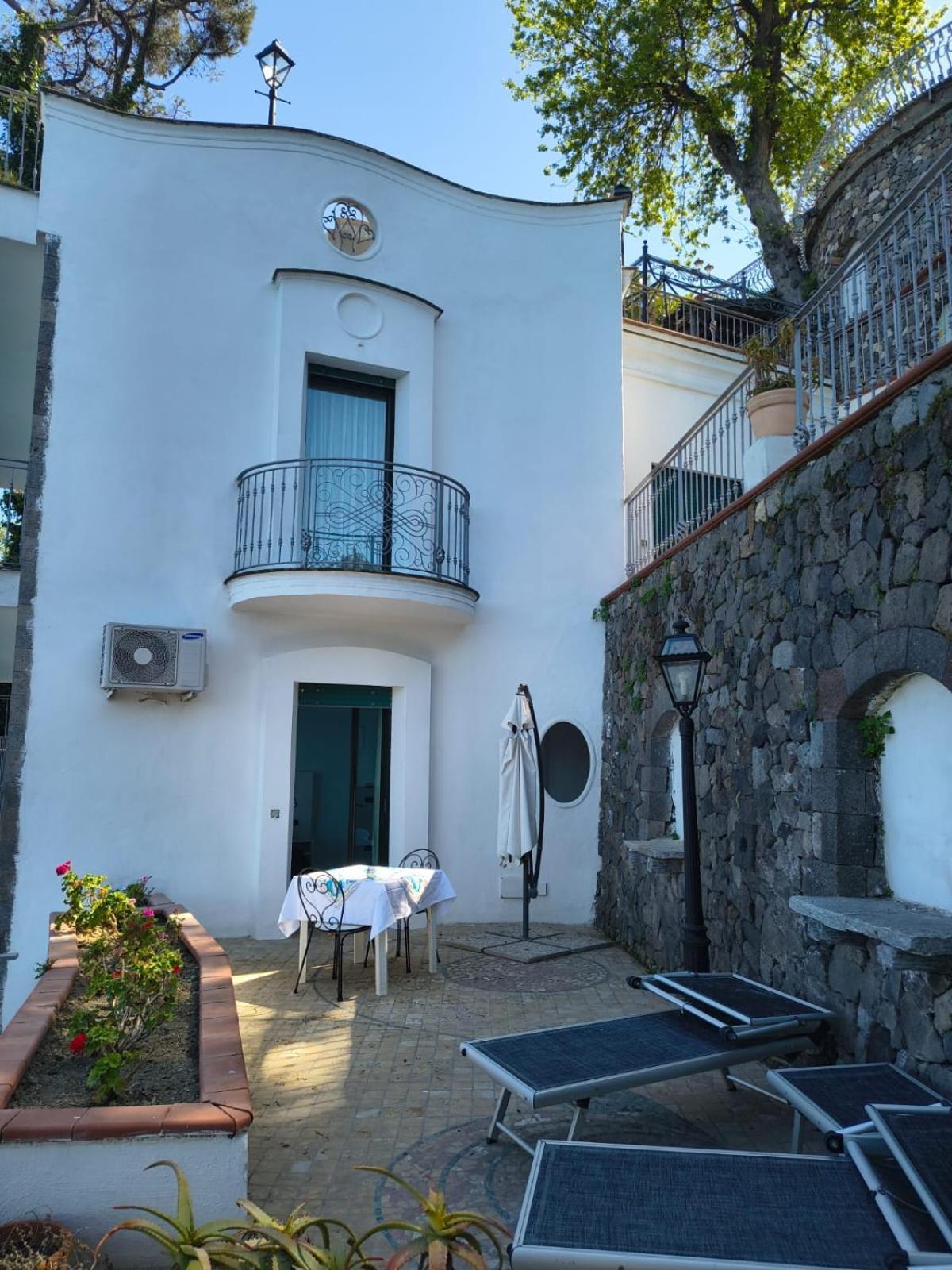 L'Incanto Suites Ischia カザミッチョラ・テルメ エクステリア 写真